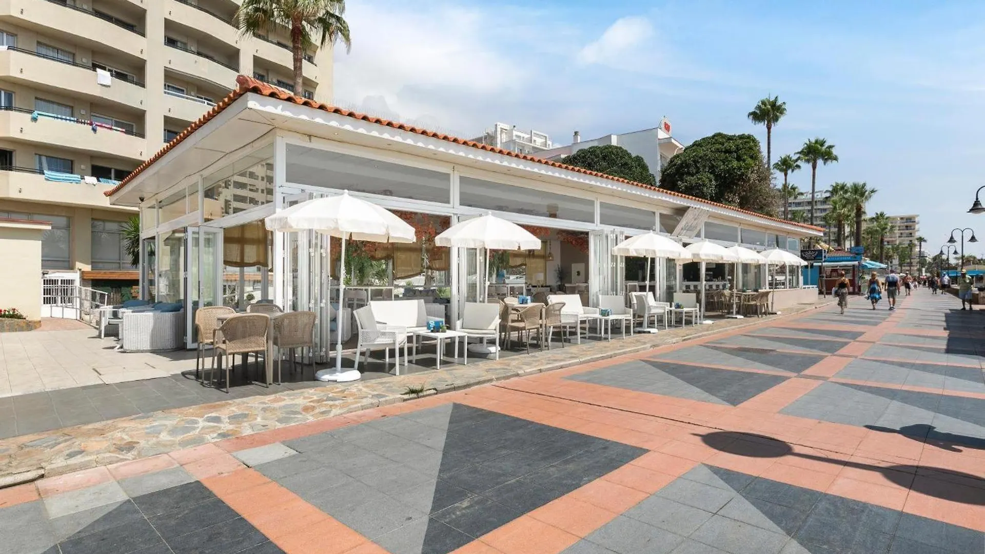 Sol 3711 By Ivi Real Estate Lejlighed Torremolinos